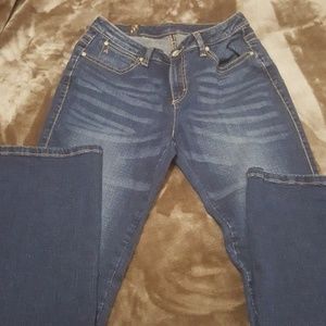 NEW Wrangler Aura Jeans size 6 - Bundle & Save